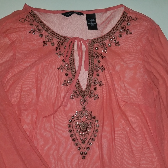 NY&Co Beautiful Beaded Sheer Tunic - Small - Picture 8 of 11